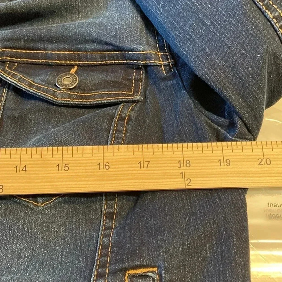 New Look Juniors' Plus Size Distressed Denim Jacket - Picture 7 of 8